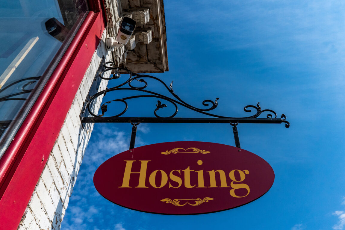 Choosing the Right Website Hosting Plan for Your Needs